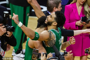 欧洲足球疯狂夜：拜仁造惨案，曼城大胜切尔西爆冷（欧洲足坛疯狂夜：拜仁酿惨案，曼城大捷，切尔西爆冷）