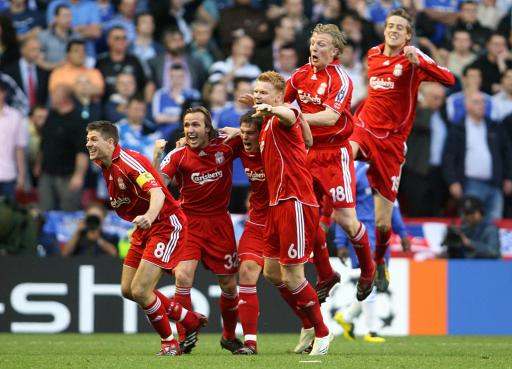 北青：新国足考虑1月初展开集训，分为国内国外两阶段进行（北青：新国足计划于1月初开启集训，分国内与海外两阶段进行）