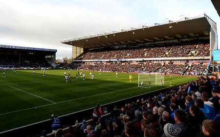 江苏业余足球再添活力 “我爱足球”城市联赛赋能基层足球发展（江苏业余足球活力再升级，“我爱足球”城市联赛助推基层发展）