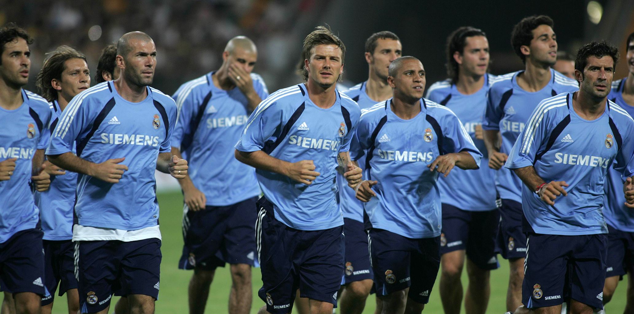 李昂告别海港：我会记住这段美好经历，永远是海港球迷（李昂告别海港：美好回忆常在，我将永远支持海港）