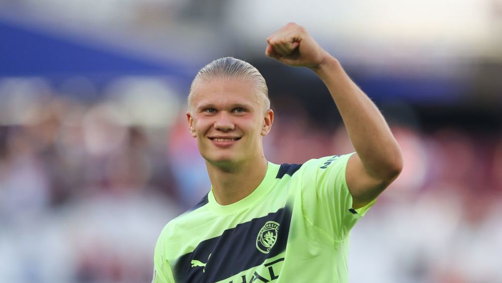 火箭哈登末节爆发连得15分（哈登末节狂飙连取15分）